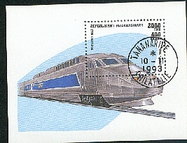 trains1.jpg (42056 octets)